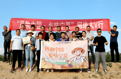 走在赣南于都乡路上 艾米果香里见老篾匠编竹篮的日常